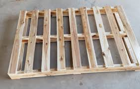 Pallet gỗ tràm